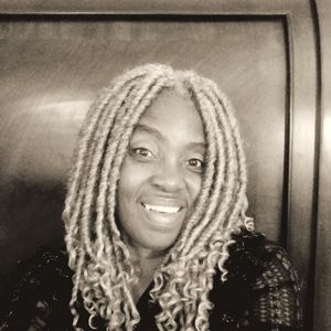 Meet your Posher, Annetta